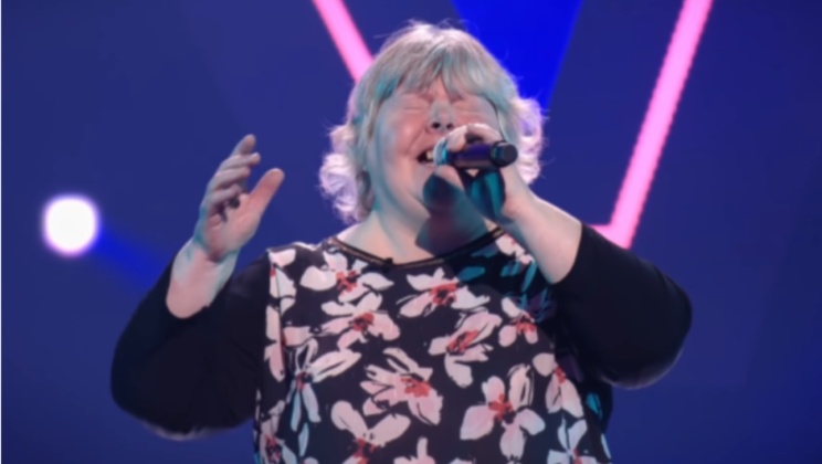 63-Year-Old Contestant Closes Her Eyes and Belts Out Etta James Classic From 1959 on ‘The Voice Senior’