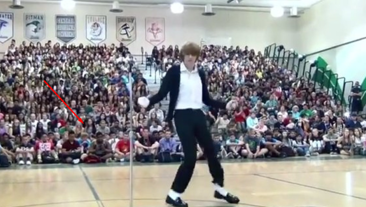 Shy teen wins school talent show dancing on “Billy Jean”